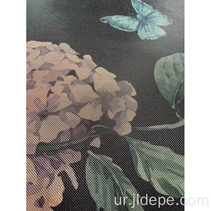 ایپی بیبی رینگنے والی چٹائی پر ٹکڑے ٹکڑے کرنے والی مشین